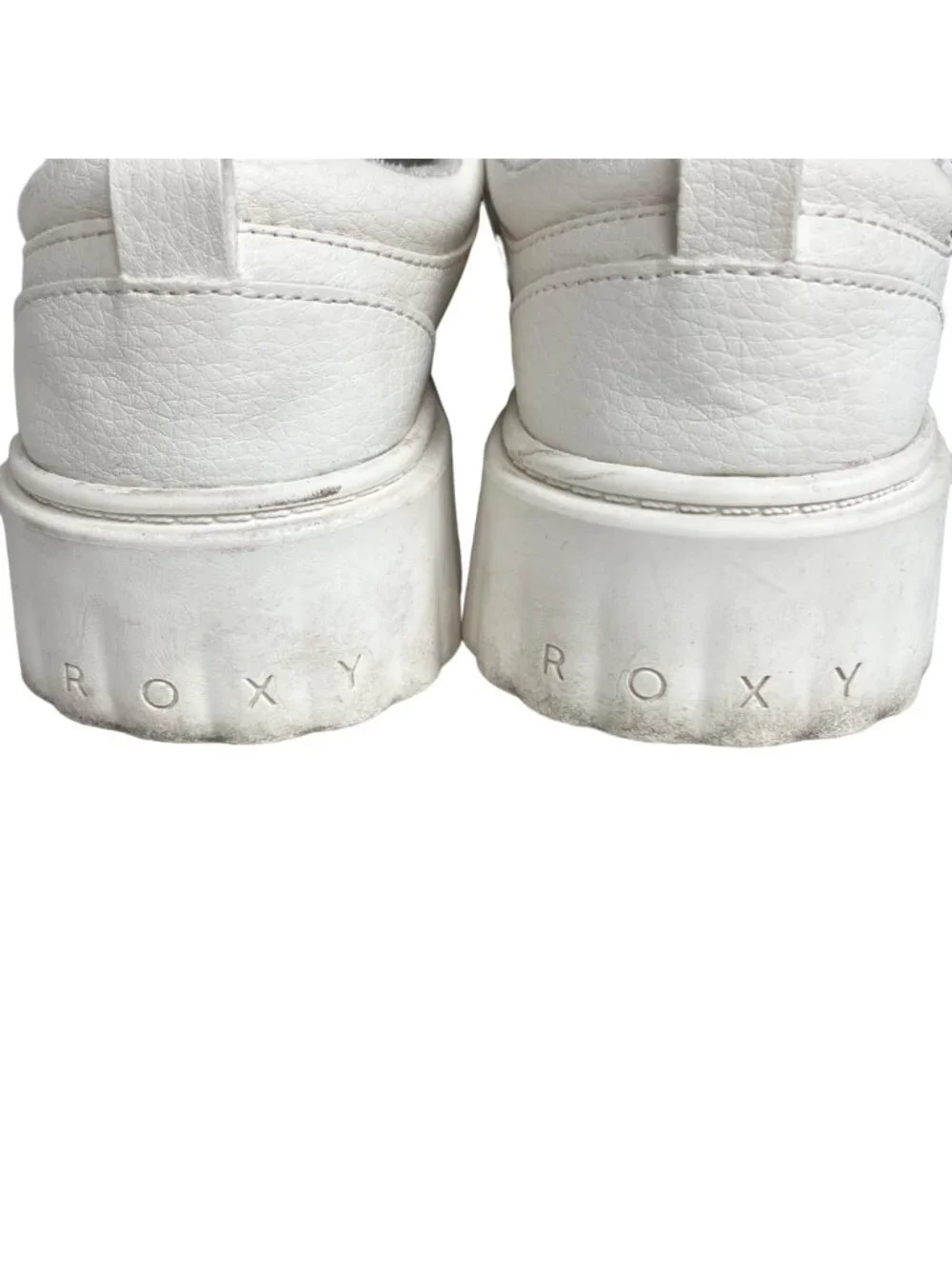 SUMMER CLEARANCE Roxy Womens White Platform Sheilahh Sneakers Shoes Size 8.5